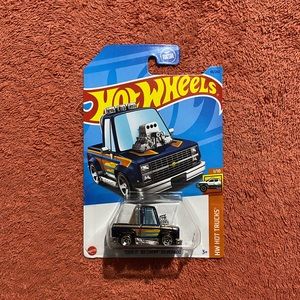 Hot Wheels Toon’D ‘83  Chevy Silverado